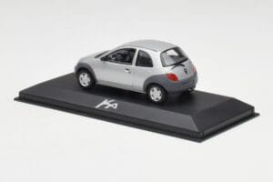 Ford Ka Mk1 Zilvergrijs Minichamps 1:43 130248 Metaal — afbeelding 3 van 4