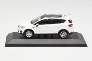 Ford Kuga Mk1 Wit Minichamps 1:43 KUGA001 Metaal