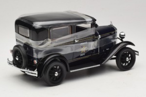 Ford Model A Tudor Police Car Motor City 1:18 43008 Metaal — afbeelding 2 van 6