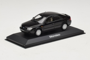 Ford Mondeo Mk3 Zwart Minichamps 1:43 MONDEO004 Metaal — afbeelding 2 van 4