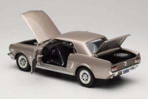 Ford Mustang 1964 1/2 Zilver Mira 1:18 6127 Metaal — afbeelding 5 van 8