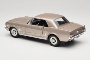 Ford Mustang 1964 1/2 Zilver Mira 1:18 6127 Metaal — afbeelding 7 van 8