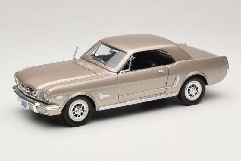 Ford Mustang 1964 1/2 Zilver Mira 1:18 6127 Metaal