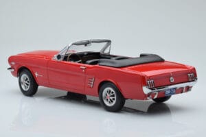 Ford Mustang Cabriolet Rood Norev 1:18 182810 Metaal — afbeelding 5 van 6