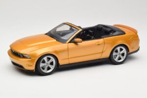 Ford Mustang GT S197 Cabriolet Goud Maisto 1:18 31158 Metaal