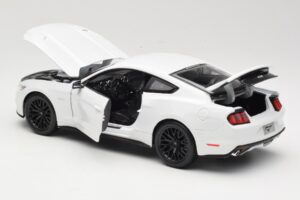 Ford Mustang GT S550 Wit Maisto 1:18 31197 Metaal — afbeelding 5 van 8