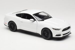 Ford Mustang GT S550 Wit Maisto 1:18 31197 Metaal — afbeelding 6 van 8