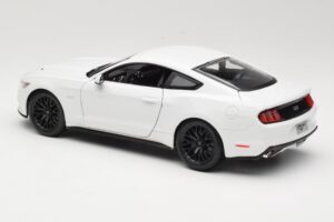 Ford Mustang GT S550 Wit Maisto 1:18 31197 Metaal — afbeelding 7 van 8