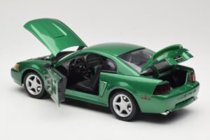 Ford Mustang GT SN95 Groen Maisto 1:18 50326 Metaal — afbeelding 5 van 8