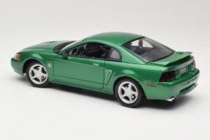 Ford Mustang GT SN95 Groen Maisto 1:18 50326 Metaal — afbeelding 7 van 8