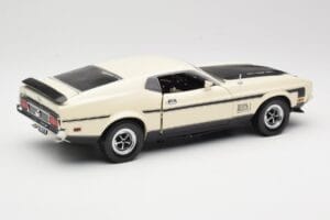 Ford Mustang Mach 1 Wit Sun Star 1:18 3602 Metaal — afbeelding 3 van 8