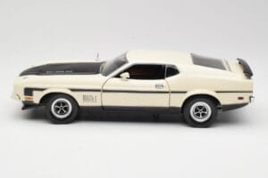 Ford Mustang Mach 1 Wit Sun Star 1:18 3602 Metaal — afbeelding 4 van 8
