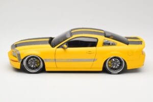 Ford Mustang S197 Cesam by Parotech Geel Norev 1:18 182700 Metaal — afbeelding 4 van 8