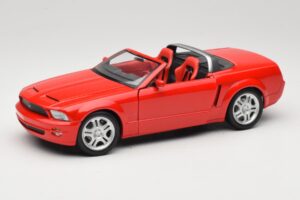 Ford Mustang S197 GT Cabriolet Rood Beanstalk Group 1:18 FOR10016R Metaal
