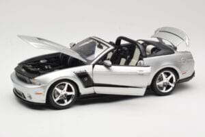 Ford Mustang S197 Roush 427R Cabriolet Zilver Maisto 1:18 31669 Metaal — afbeelding 2 van 8