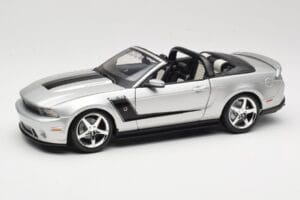 Ford Mustang S197 Roush 427R Cabriolet Zilver Maisto 1:18 31669 Metaal