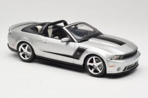 Ford Mustang S197 Roush 427R Cabriolet Zilver Maisto 1:18 31669 Metaal — afbeelding 6 van 8