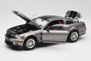 Ford Mustang S197 Shelby GT500 40th Anniversary Grijs Shelby Collectibles 1:18 DC075005 Metaal — afbeelding 2 van 8