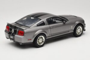 Ford Mustang S197 Shelby GT500 40th Anniversary Grijs Shelby Collectibles 1:18 DC075005 Metaal — afbeelding 3 van 8