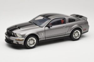 Ford Mustang S197 Shelby GT500 40th Anniversary Grijs Shelby Collectibles 1:18 DC075005 Metaal