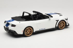 Ford Mustang S650 Shelby Super Snake Oxford White GT Spirit 1:18 GT572 Hars — afbeelding 2 van 6