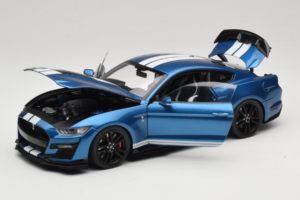 Ford Mustang Shelby GT500 S550 Atlas Blue Metallic IXO 1:18 18RDC244-FO Metaal — afbeelding 2 van 8