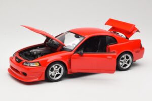 Ford Mustang SVT Cobra R SN95 Rood Maisto 1:18 531872 Metaal — afbeelding 2 van 8
