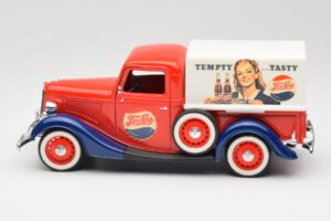Ford Pickup Truck Pepsi-Cola Solido 1:18 99053 Metaal — afbeelding 4 van 8