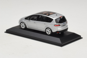 Ford S-Max Zilver Minichamps 1:43 SMAX001 Metaal — afbeelding 3 van 5