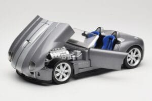 Shelby Cobra Cabriolet Grey Metallic Hot Wheels 1:18 G7220 Metaal — afbeelding 2 van 8