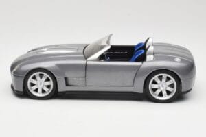 Shelby Cobra Cabriolet Grey Metallic Hot Wheels 1:18 G7220 Metaal — afbeelding 4 van 8