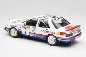 Ford Sierra RS Cosworth 4x4 #7 F. Delecour / D. Grataloup Rally Monte Carlo 1992 MCG 1:18 MCG18356R Metaal — afbeelding 5 van 6
