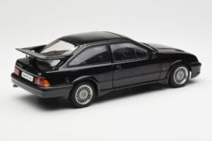 Ford Sierra RS Cosworth Zwart AUTOart 1:18 72861 Metaal — afbeelding 3 van 8