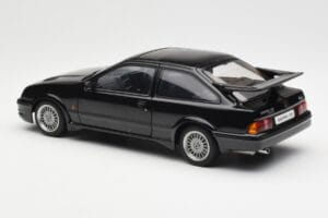 Ford Sierra RS Cosworth Zwart AUTOart 1:18 72861 Metaal — afbeelding 7 van 8