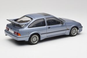 Ford Sierra RS Cosworth Moonstone Blauw AUTOart 1:18 72863 Metaal — afbeelding 3 van 8
