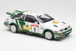 Ford Sierra RS Cosworth #8 D. Auriol / B. Occelli Rally Tour de Corse 1988 AUTOart 1:18 88812 Metaal — afbeelding 6 van 8