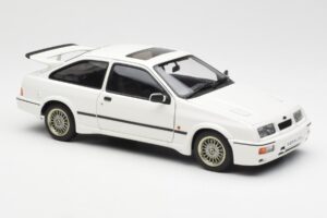Ford Sierra RS Cosworth Wit AUTOart 1:18 72862 Metaal — afbeelding 6 van 8