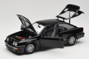 Ford Sierra RS Cosworth Zwart Minichamps 1:18 150084001 Metaal — afbeelding 2 van 8