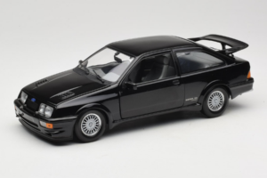 Ford Sierra RS Cosworth Zwart Minichamps 1:18 150084001 Metaal