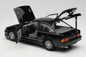 Ford Sierra RS Cosworth Zwart Minichamps 1:18 150084001 Metaal — afbeelding 5 van 8