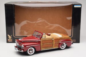 Ford Sportsman Rood Road Signature 1:18 20048 Metaal — afbeelding 8 van 8