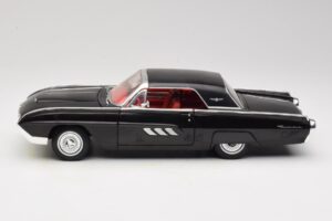 Ford Thunderbird Zwart Anson 1:18 30344 Metaal — afbeelding 4 van 8