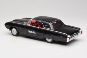 Ford Thunderbird Zwart Anson 1:18 30344 Metaal — afbeelding 7 van 8