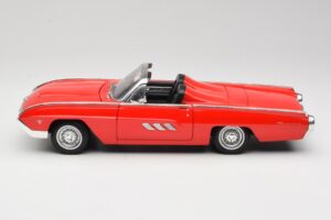 Ford Thunderbird Cabriolet Rood Anson 1:18 30334 Metaal — afbeelding 4 van 8
