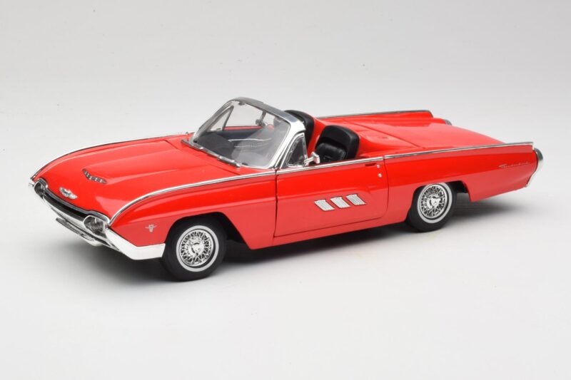 Ford Thunderbird Cabriolet Rood Anson 1:18 30334 Metaal
