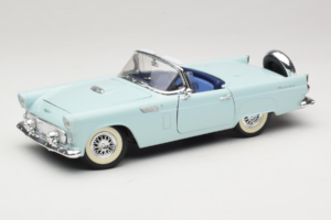 Ford Thunderbird Groen Revell 1:18 8804-G1 Metaal