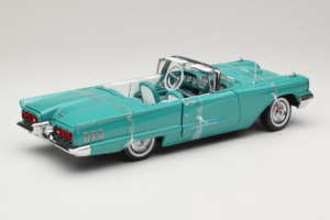 Ford Thunderbird Cabriolet Groen Sun Star 1:18 4315-P1 Metaal — afbeelding 2 van 6