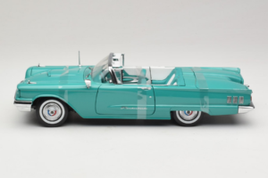 Ford Thunderbird Cabriolet Groen Sun Star 1:18 4315-P1 Metaal — afbeelding 3 van 6