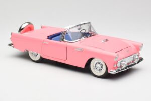 Ford Thunderbird Roze Revell 1:18 8804 Metaal — afbeelding 6 van 8