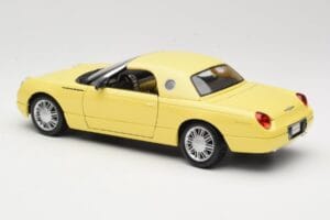 Ford Thunderbird Show Car Geel Maisto 1:18 50336 Metaal — afbeelding 7 van 8